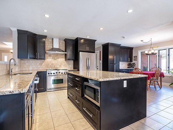 3rd image of 2638 Fines Creek Dr