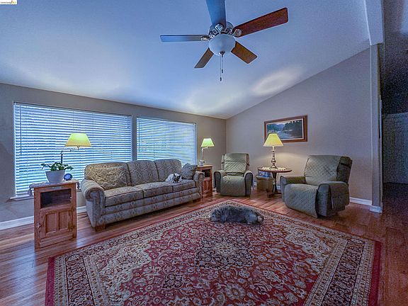 2nd image of 18081 Box Factory Rd