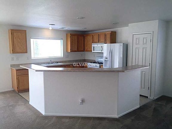 5th image of 5329 Iron Crossing Ave