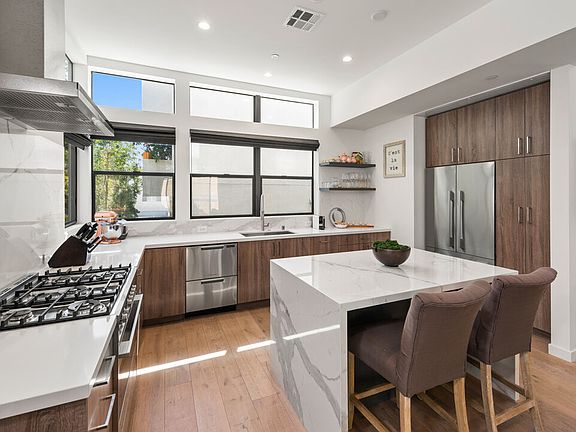 5th image of 1440 N Curson Ave #5