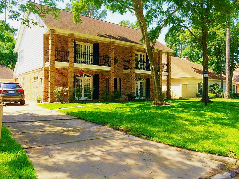 1st image of 14718 Forest Lodge Dr