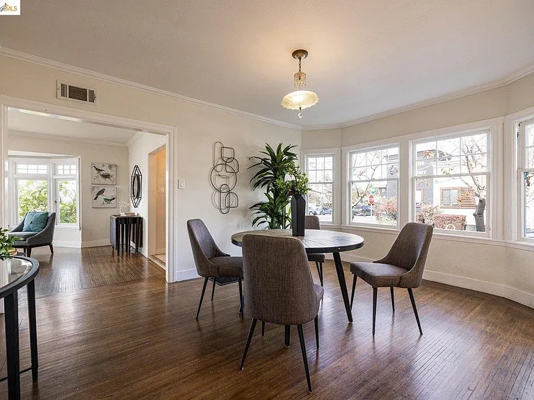 4326 Market St — Photo 5