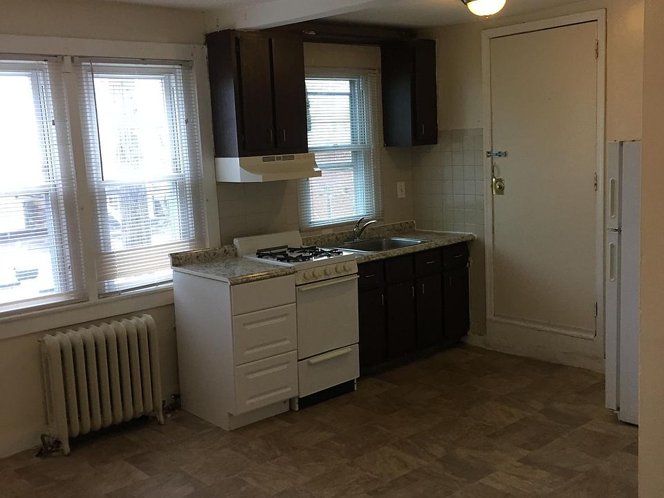 Kitchen/dining area