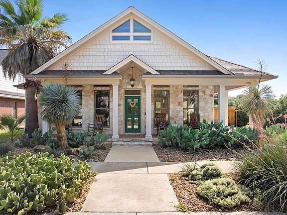 2nd image of 2277 Gruene Lake Dr