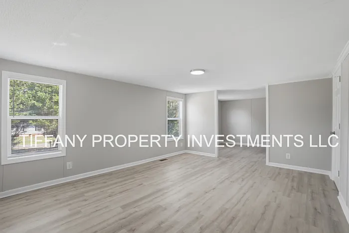 1113 Remington Dr — Photo 9