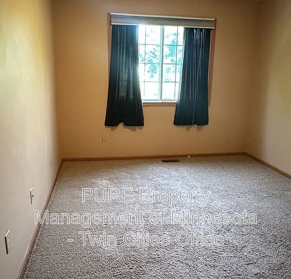 15644 Garrett Dr — Photo 15