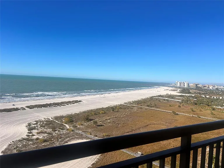 1270 Gulf Blvd #1403 — Photo 2