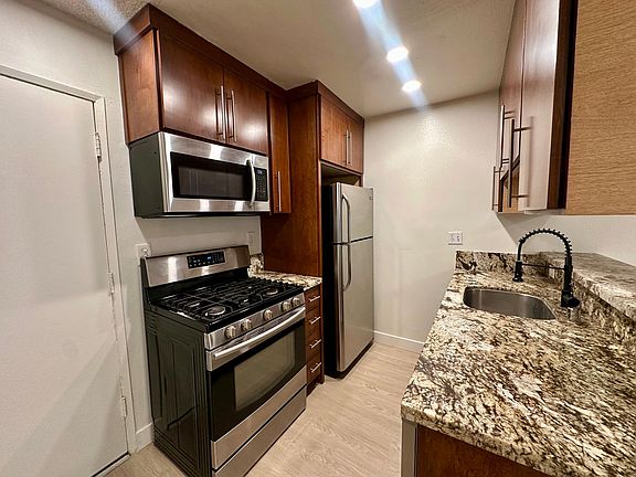 5th image of 1536 S Bundy Dr APT 102