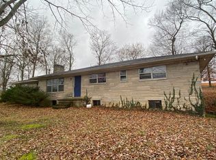 4381 Galen Rd, Lafayette, TN 37083