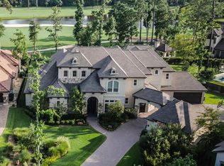 54 S Player Crest Cir, The Woodlands, TX 77382