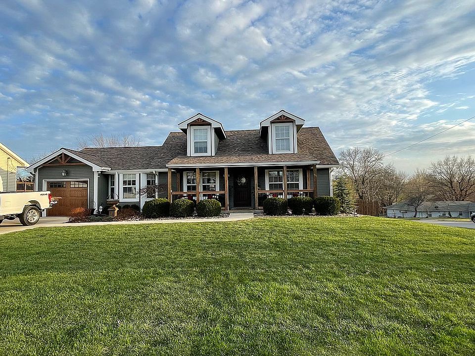 1st image of 525 Nipper Ln