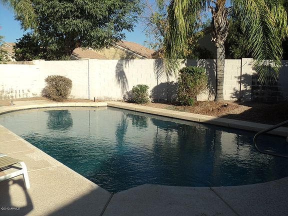 5th image of 1720 E Palomino Dr