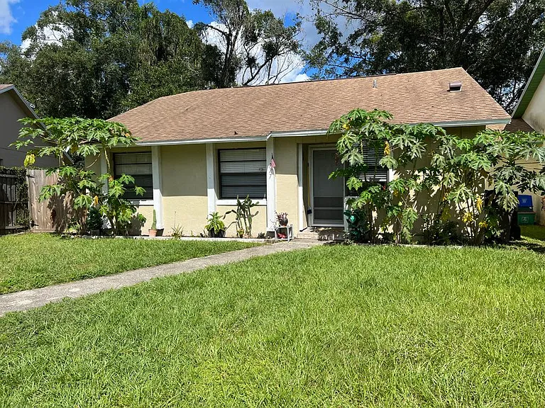 777 Kings Cove Ct — Photo 3