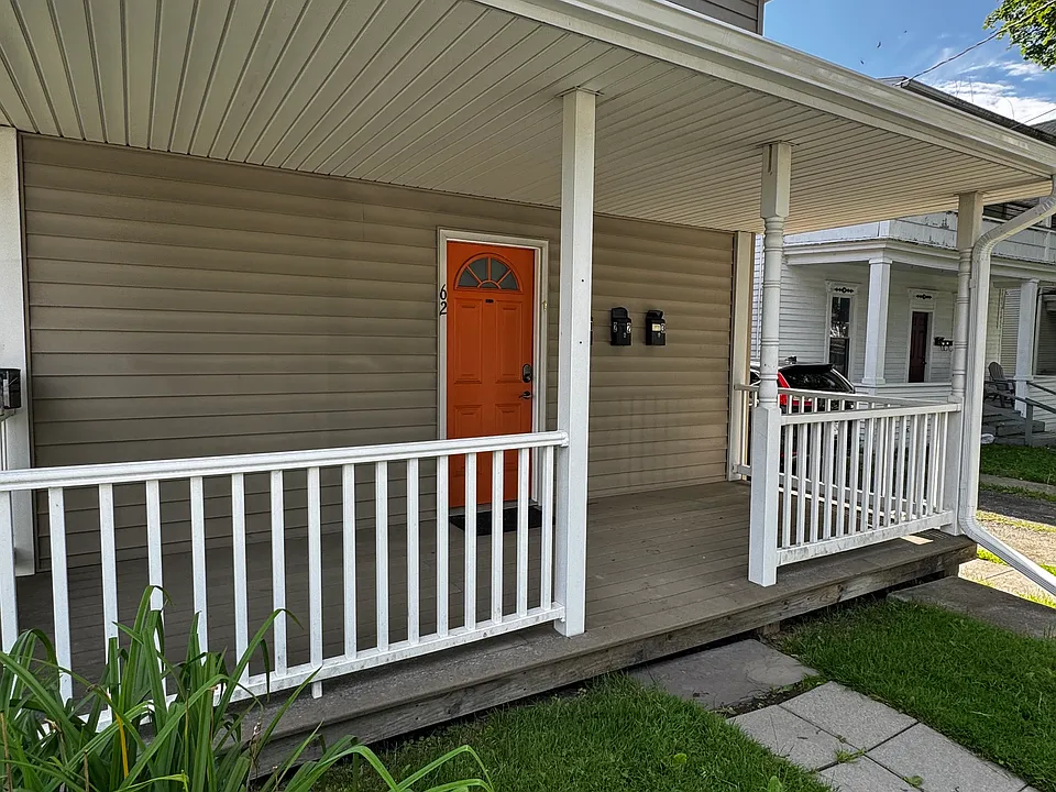 62 Church St #1