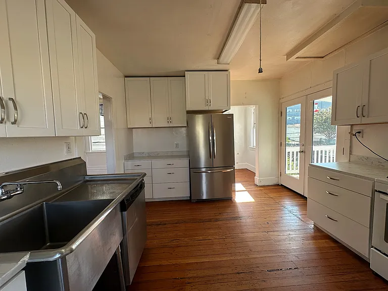 519 Virginia St #A — Photo 15