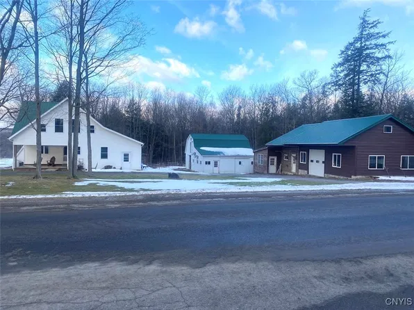 10353 Rogers Rd, Fillmore, NY 14735