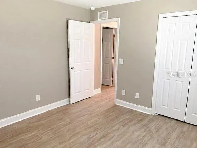 640 E Grapefruit Ave #B — Photo 2