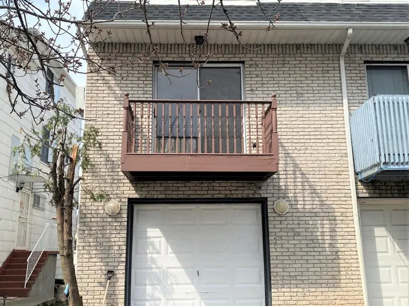 14 Stanwich St, Staten Island, NY 10304
