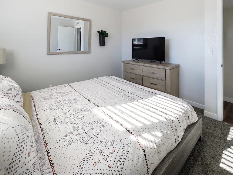 2199 Cosnina Dr — Photo 18