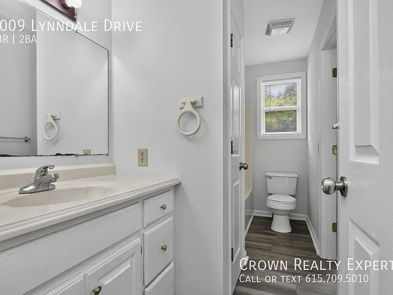 1009 Lynndale Dr — Photo 28