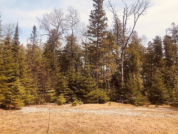 4th image of 1498 E Huron Dr