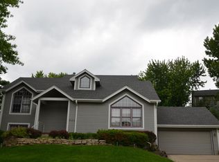 3424 SW 35th St, Des Moines, IA 50321