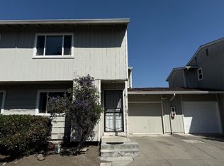631 Foster Ct APT 3, Hayward, CA 94544