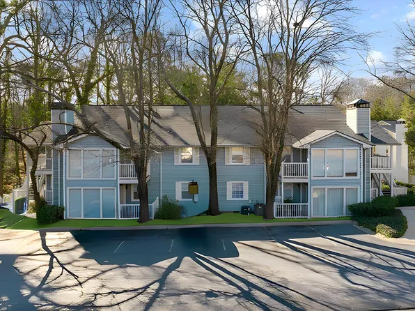 2732 Suwanee Way SE, Marietta, GA 30067