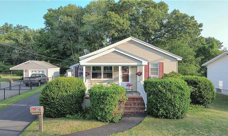 1st image of 74 Kilmer Ave
