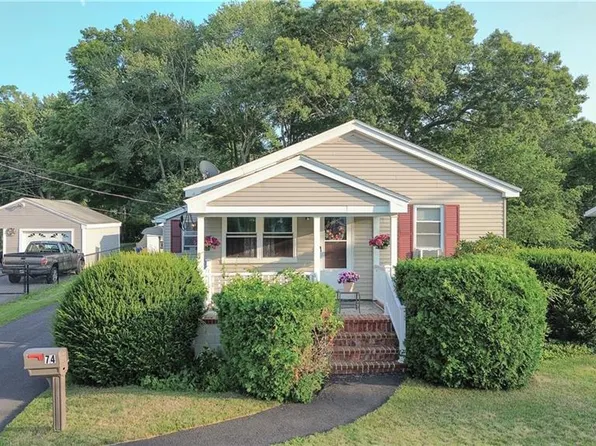74 Kilmer Ave, Taunton, MA 02780