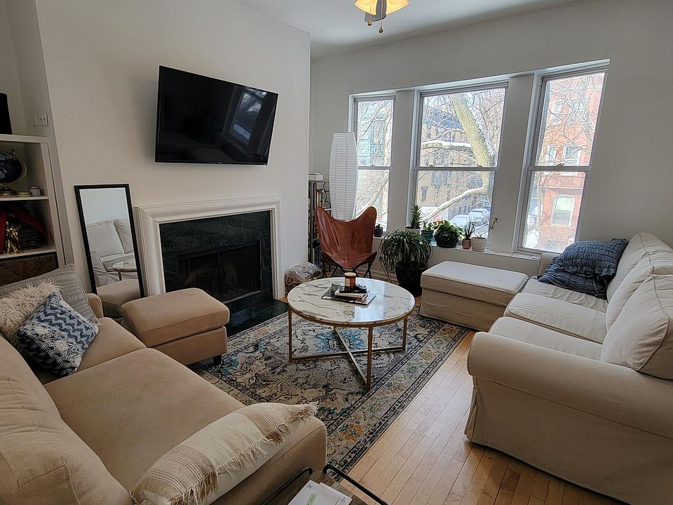 1st image of 569 W Arlington Pl #2