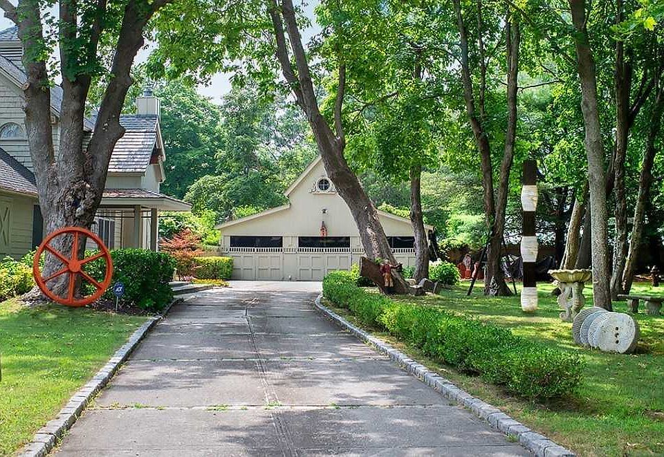 6 Moriches Avenue, East Moriches, NY 11940 Zillow