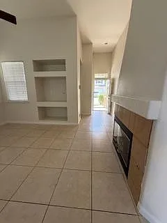 56 W Bohemia Ln — Photo 3
