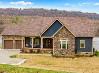 2104 Suck Creek Rd, Chattanooga, TN 37405