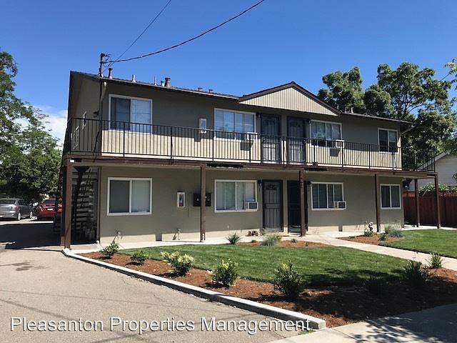 1st image of 4458 Pleasanton Ave APT 1