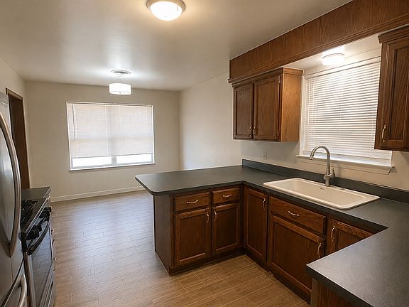 3rd image of 1140 Trinchera Dr