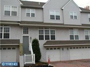 218 Debaptiste La, West Chester, PA 19382