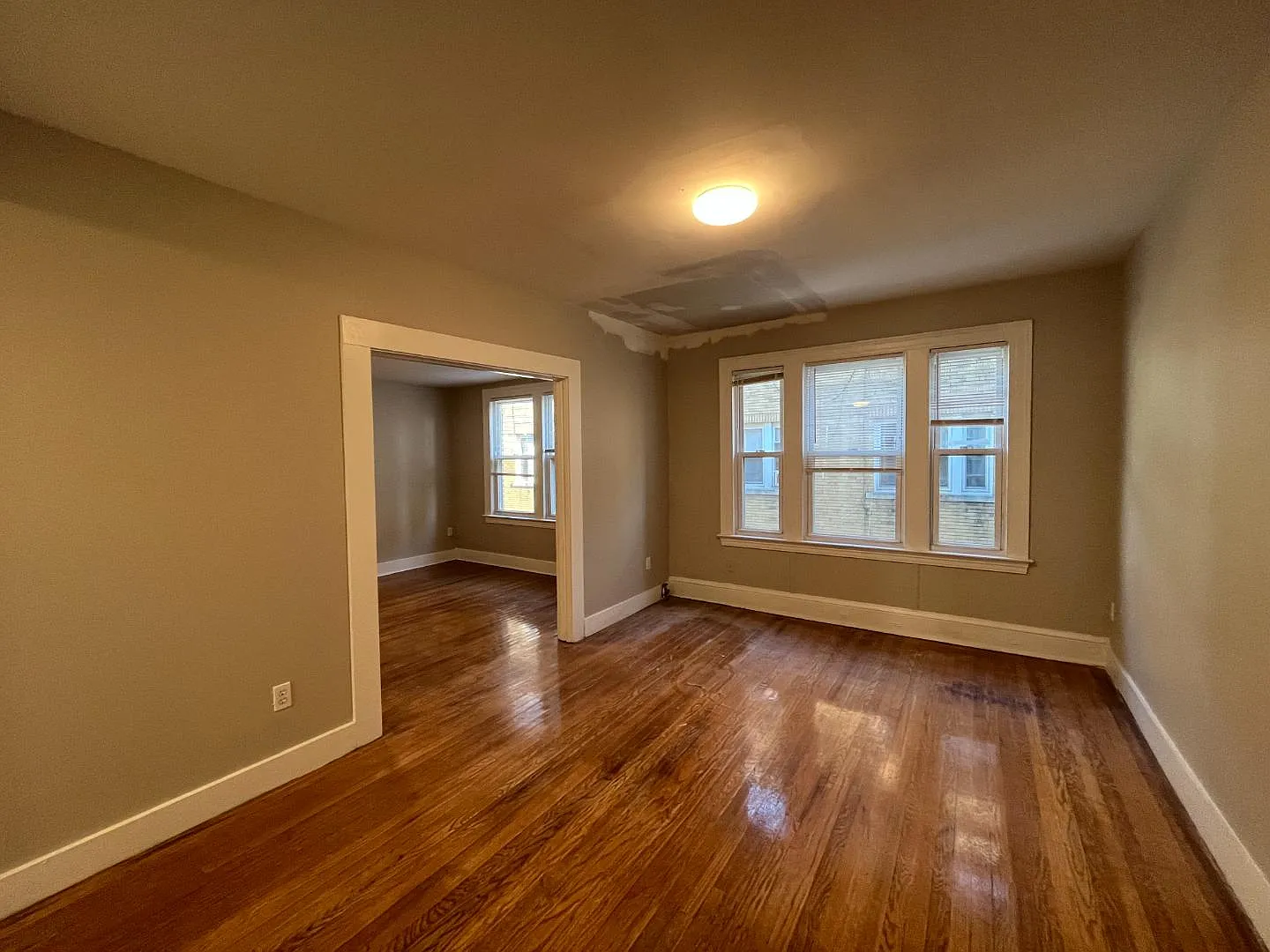 15 Allen Place — Photo 3