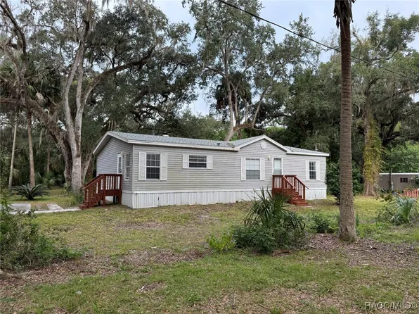 11309 W Yellow Oak Ln, Crystal River, FL 34428