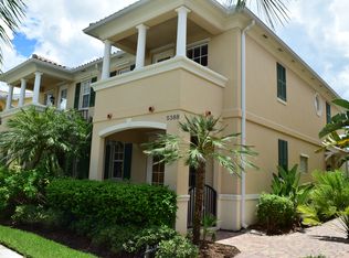 5388 Eliseo St, Sarasota, FL 34238