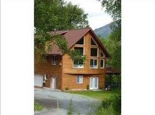 21419 River Park Dr, Eagle River, AK 99577