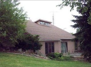 10055 Henderson Rd, Corunna, MI 48817