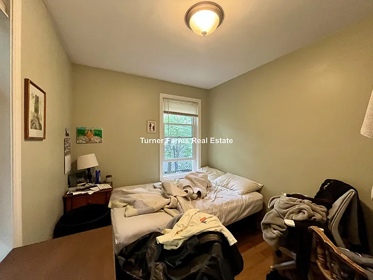 35 Forbes St #2F — Photo 8