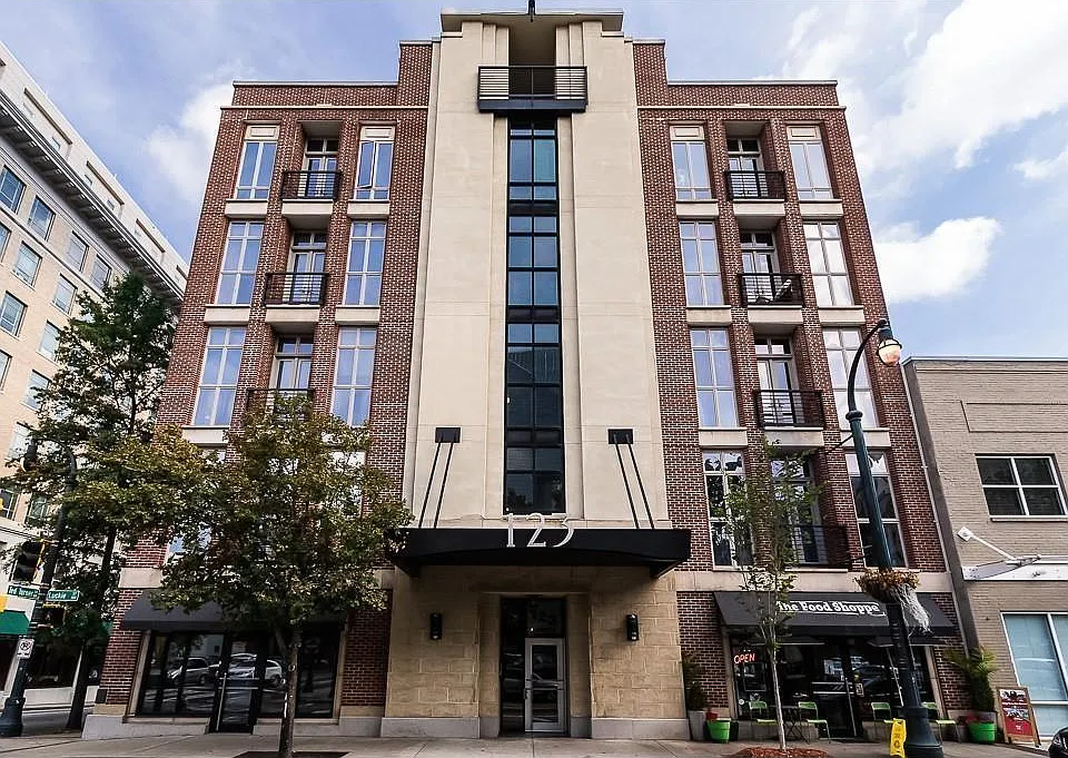 123 Luckie St NW #2313