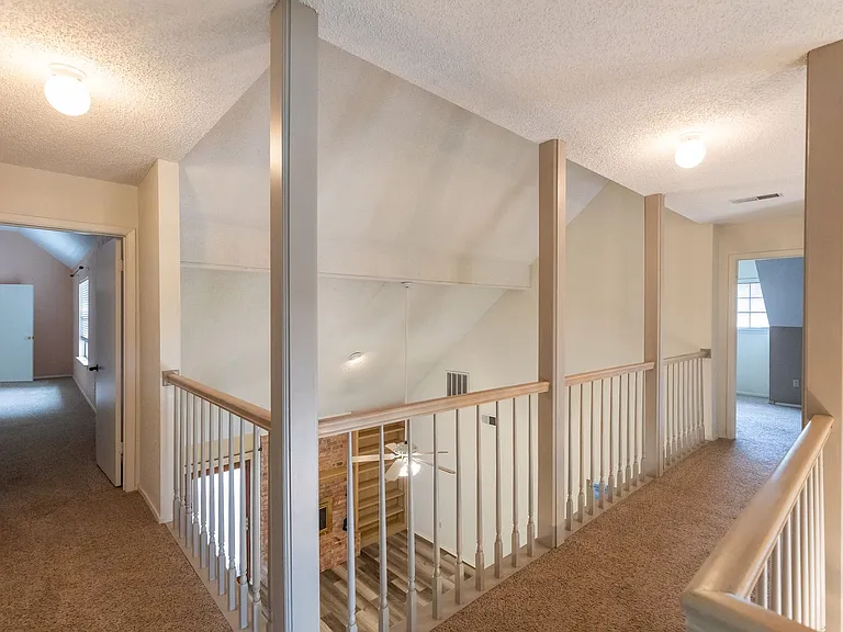 2250 Rim Rock Rd — Photo 40