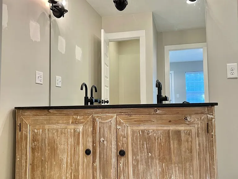 604 Rudolph Ave — Photo 10