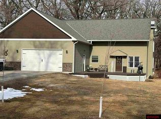 33920 98th St, Waseca, MN 56093