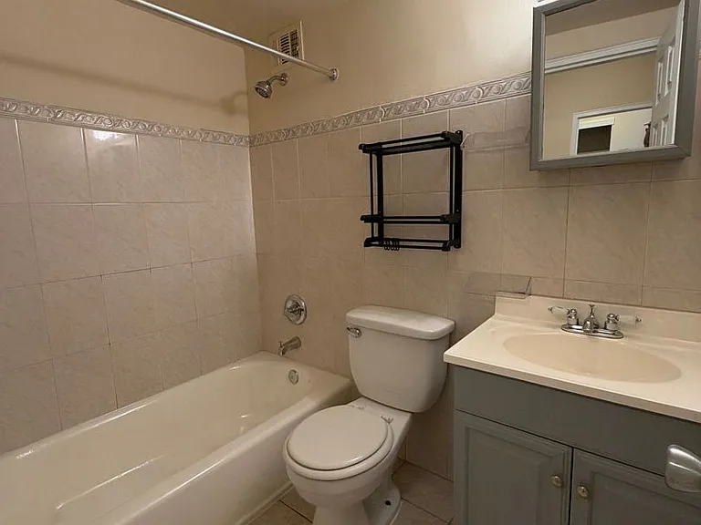 2101-17 Chestnut St #814 — Photo 12