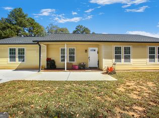 2001 Raymonds Dr, Loganville, GA 30052