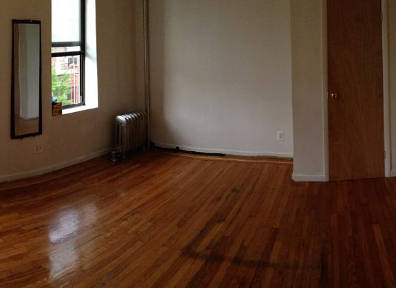 3rd image of 345 Montgomery St